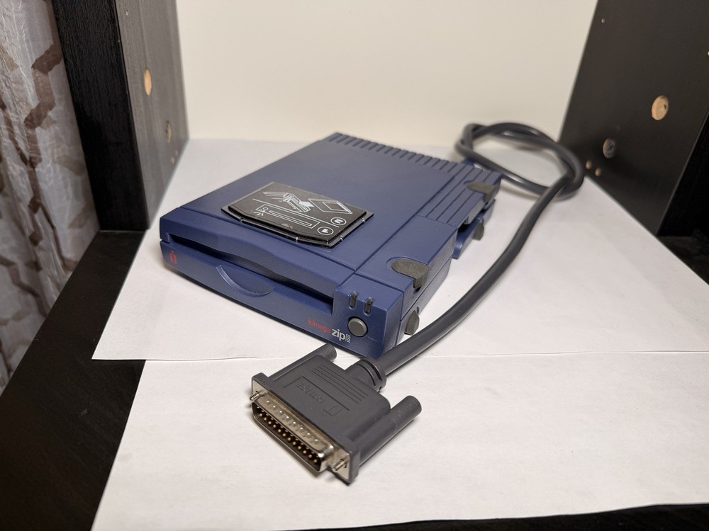IOMEGA 100 Zip Drive w/ OEM Parallel Port Cable Untested