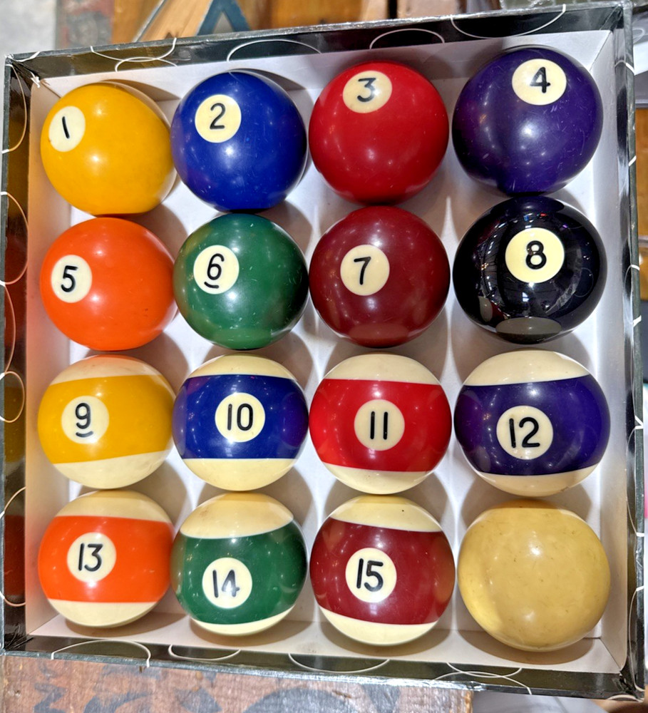Vintage Complete Set Pool Billard Balls