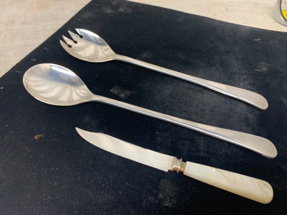 FB. Rogers Silver Plated Fork Spoon Serving Set & Mother Of Pearl Knife Landers