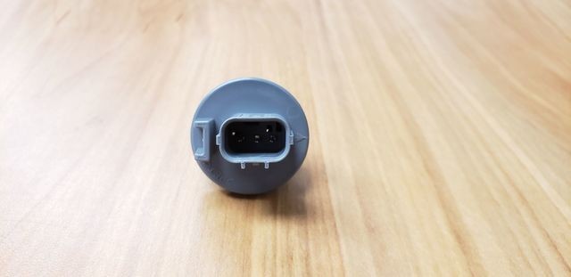 Honda Socket (12V 28/8W)