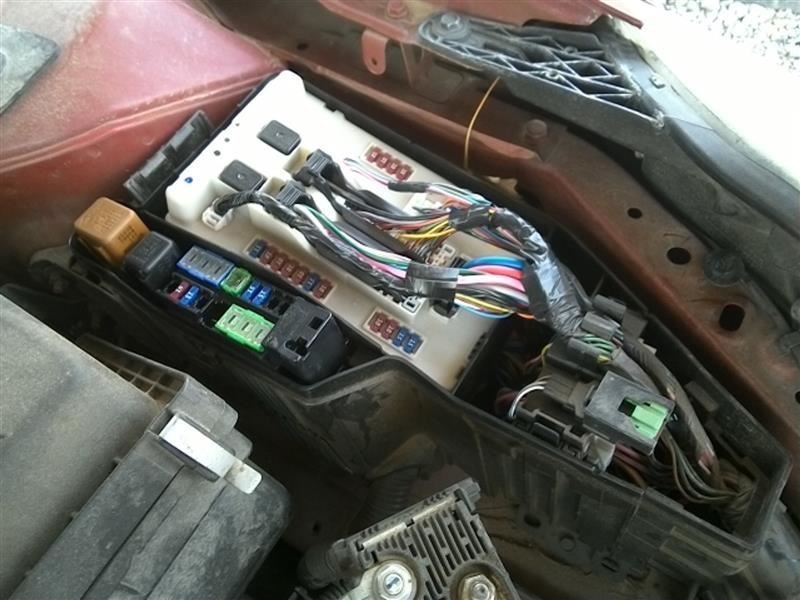 Fuse Box Engine Compartment VIN A 4th Digit Fits 08-10 ALTIMA 8343302