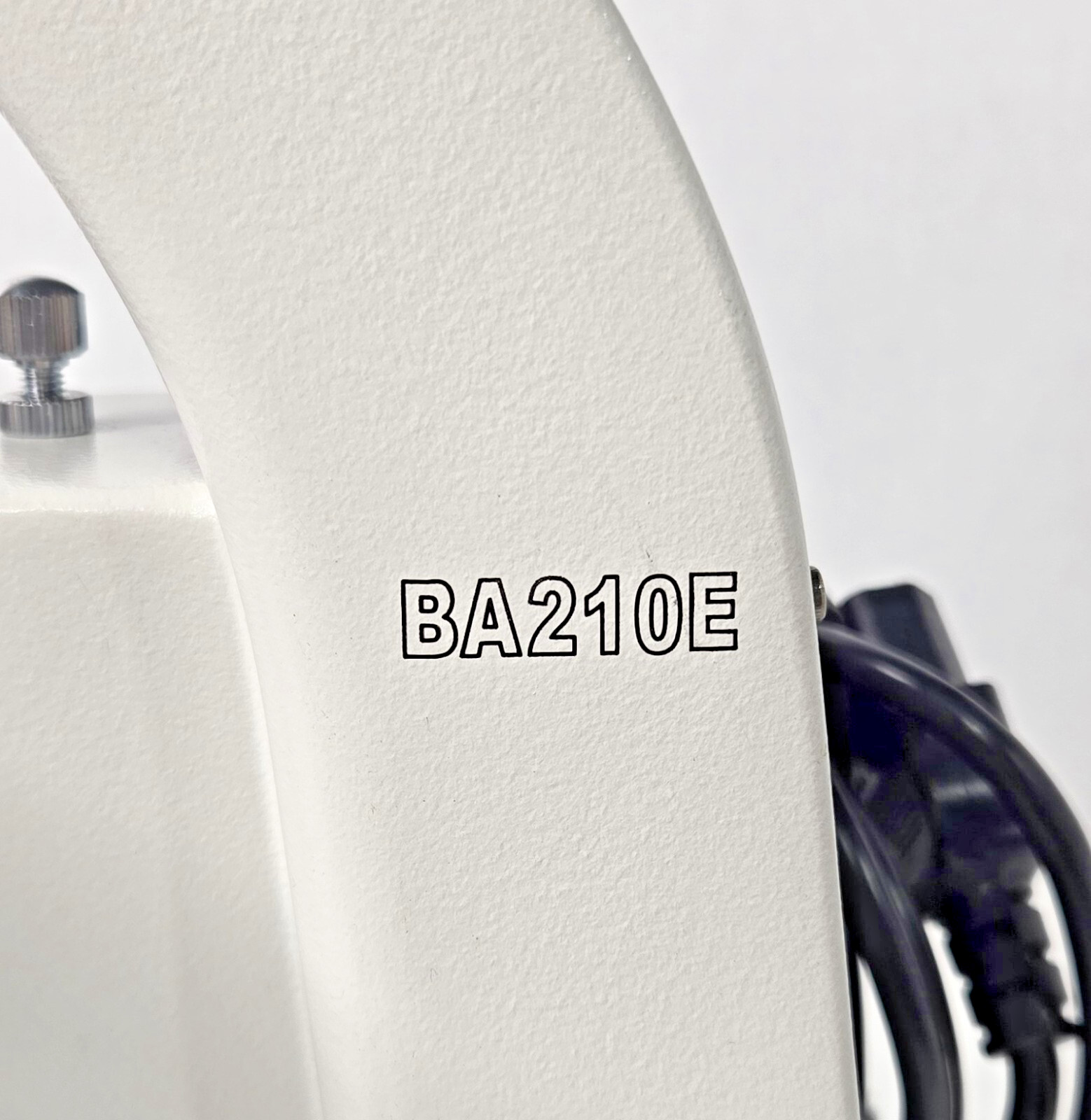 Motic BA210E LED Compound Binocular Microscope with 4X/0.10 Objective Tested