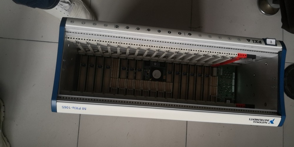 National Instruments, PXIE-1065