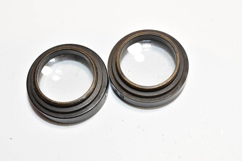 Ernst Leitz Wetzlar Microscope Camera Eye Piece - 18mm Diameter Screw in 2 *3 *