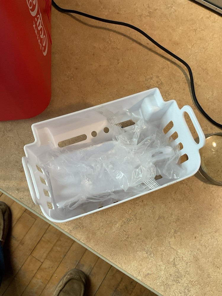 Coca-Cola Automatic Ice Maker, Self- Cleaning, Countertop 26 Lb