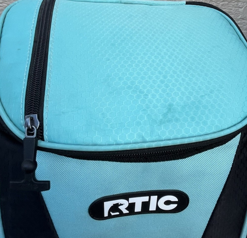 RTIC 15 Can Lightweight Backpack Insulated Cooler Pockets - Aqua