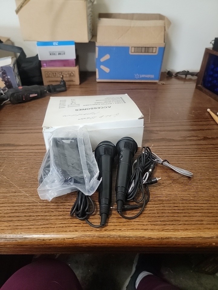 2 Plastic Microphones Classic with Cable  And Stands Untested