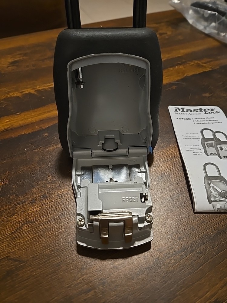 MASTER LOCK 5400D Lock Box, Padlock, 5 Keys