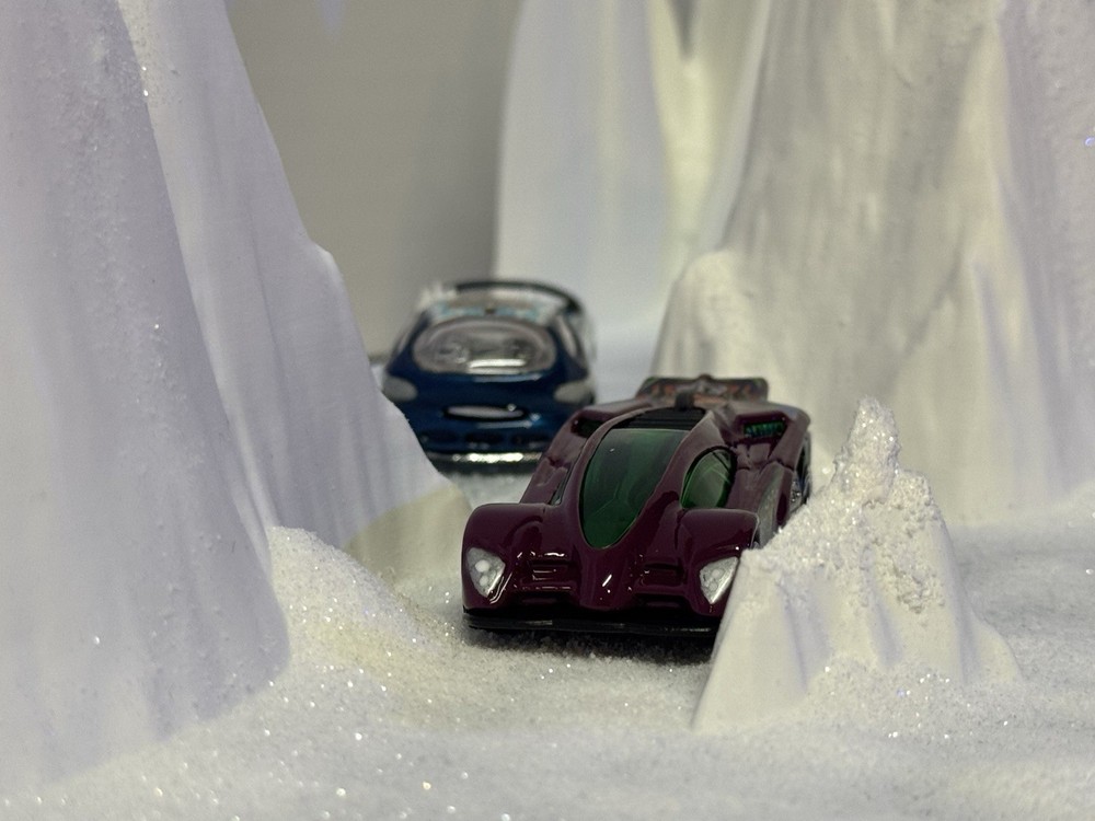Hotwheels Acceleracers World Race Ice realm Diorama