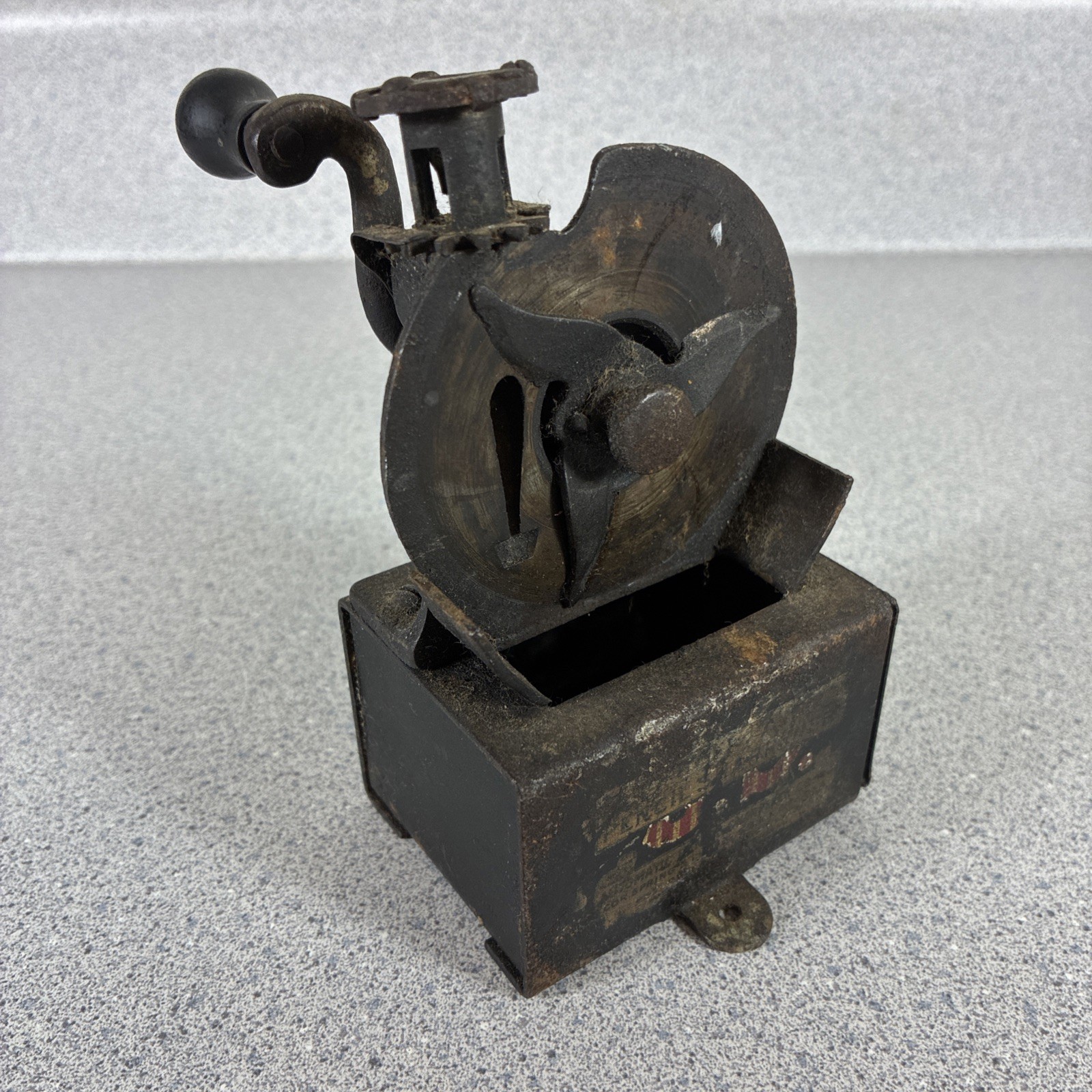 U.S. Automatic Pencil Sharpener Cutter APSCO circa 1906 Vintage Antique Retro