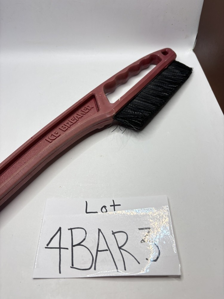 SNOW BRUSH WITH SCRAPER - RED - 20.5" Long Extra Long Window Scraper