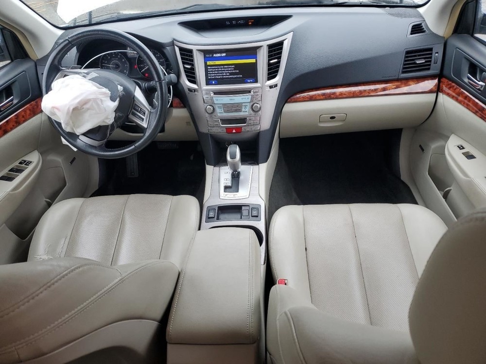 LEGACY 2012 Glove Box 4915992