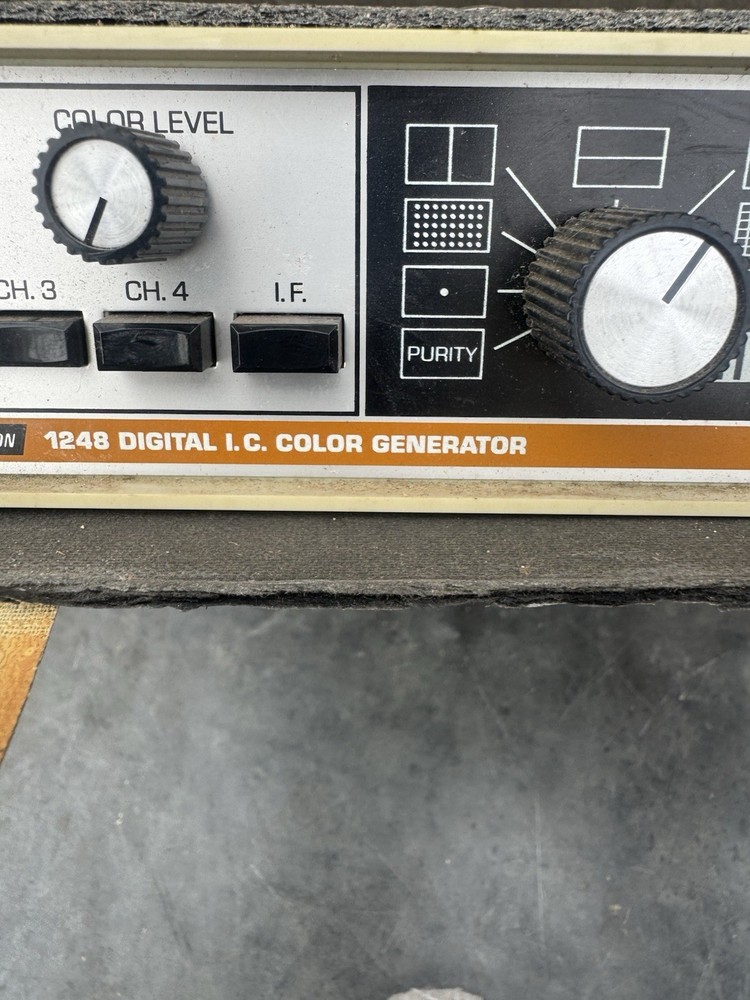 B&K Precision Model 1248 Digital I.C. Color Generator - As Is Untested