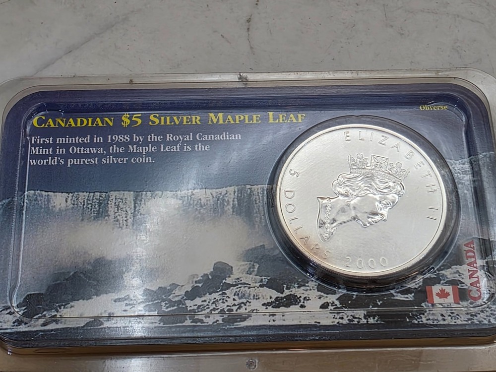 2000 Canada 1 oz Silver Maple Leaf Millennium Privy Sealed