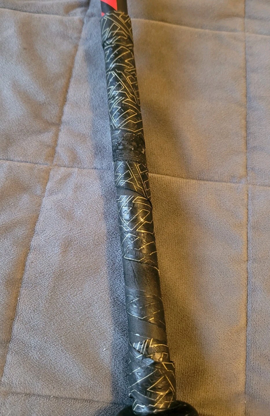 Louisville Slugger LXT Fastpitch Softball FPLXB10-22 Bat 33 23oz 2 1/4 Diameter