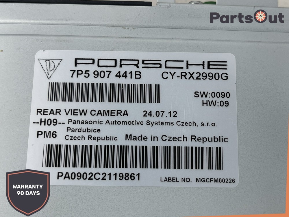 2011 - 2014 PORSCHE CAYENNE REAR VIEW BACKUP CAMERA CONTROL MODULE OEM