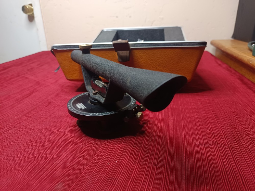 Berger Instruments 110C Service Dumpy Level With Case, Accessories & Manual