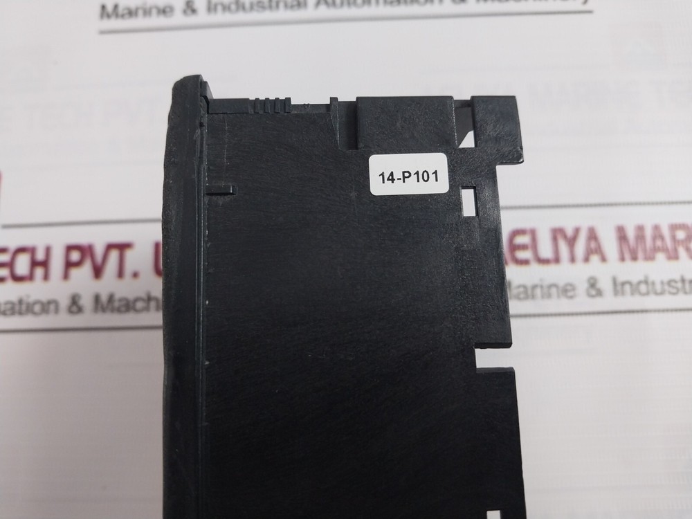 DEIF 0-300V Voltmeter 300V Max 1.5 502117