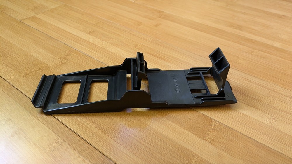 Fairing Retainer for 2003-2017 Volvo VNL for Inside