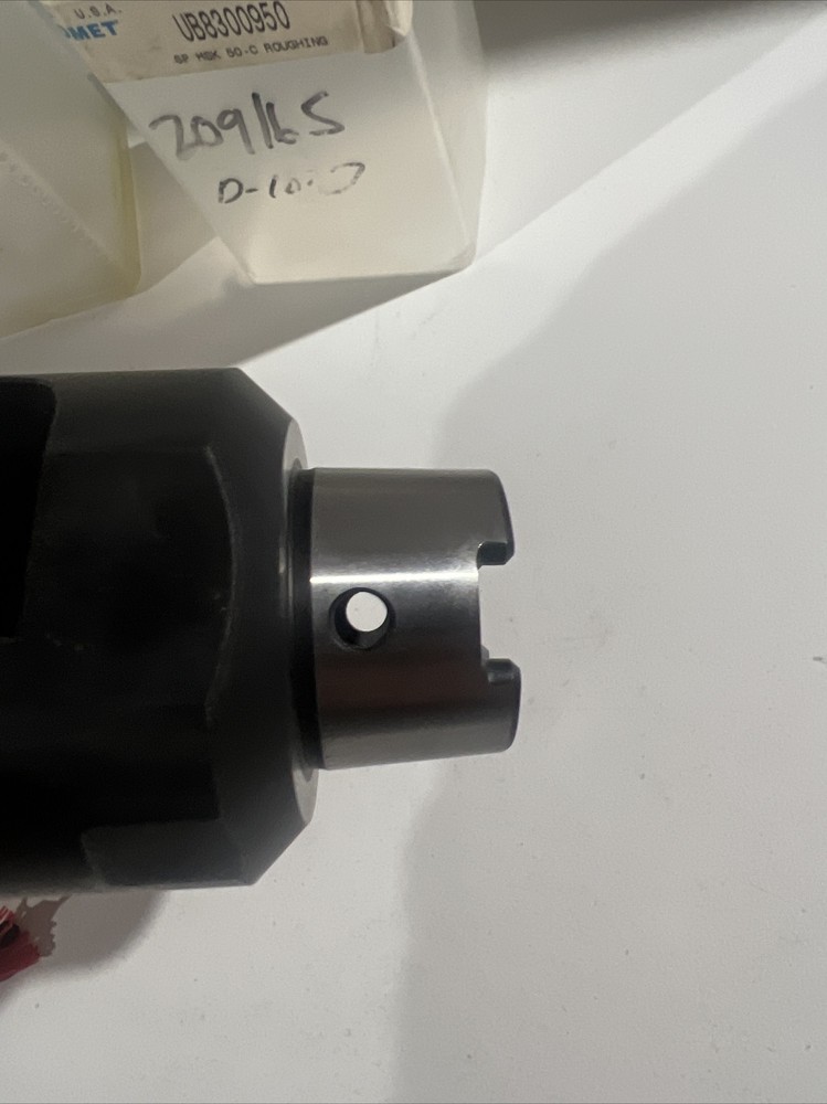KOMET Ub8300950 ADJUSTABLE STEP BORE/ CHAMFER TOOL HOLDER Indexible Carbide