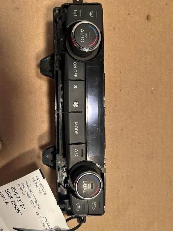 MAXIMA 2016 Fuse Box Cabin 6745