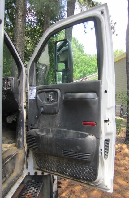 For 2007 GMC C7500 2003-2010 DOOR ASSEMBLY Right , MD
