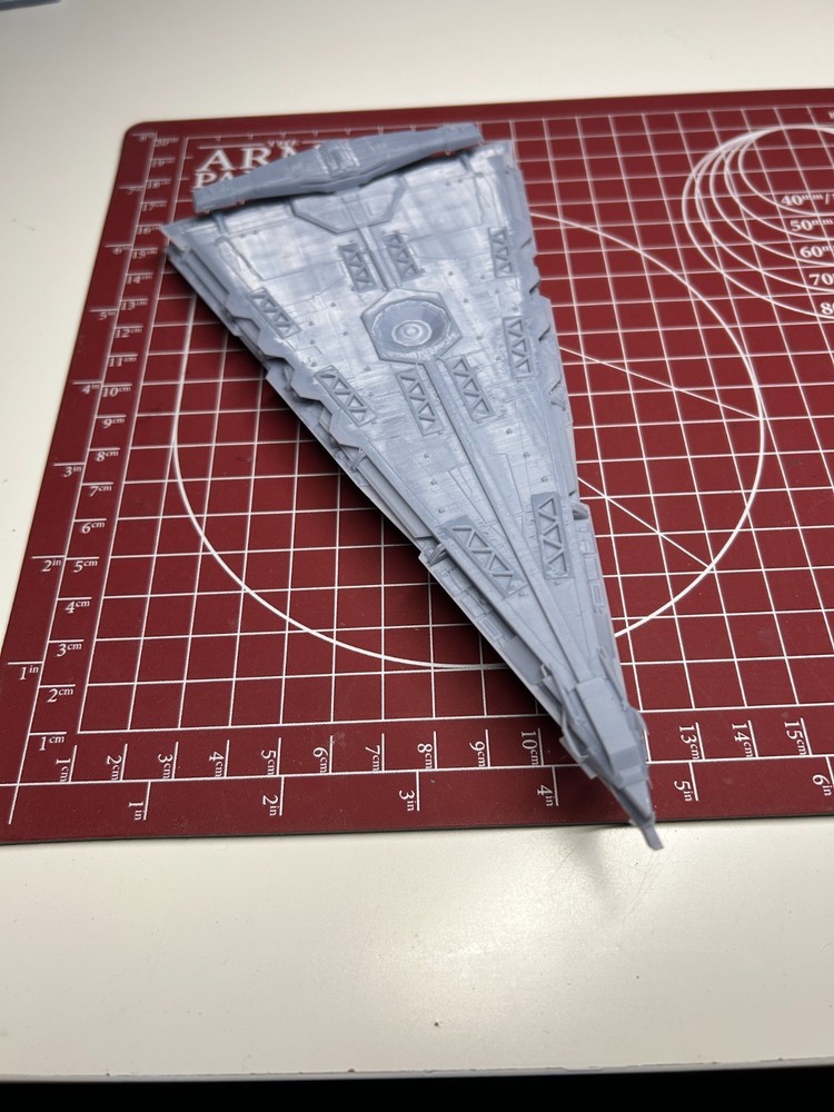 Star Wars First Order Mandator IV class miniature