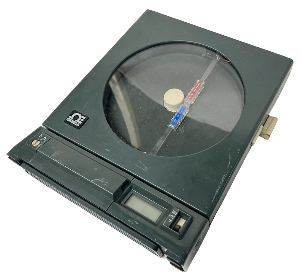 Omega CT485B Temperature/Humidity Chart Recorder 110V 2A LED Digital Display