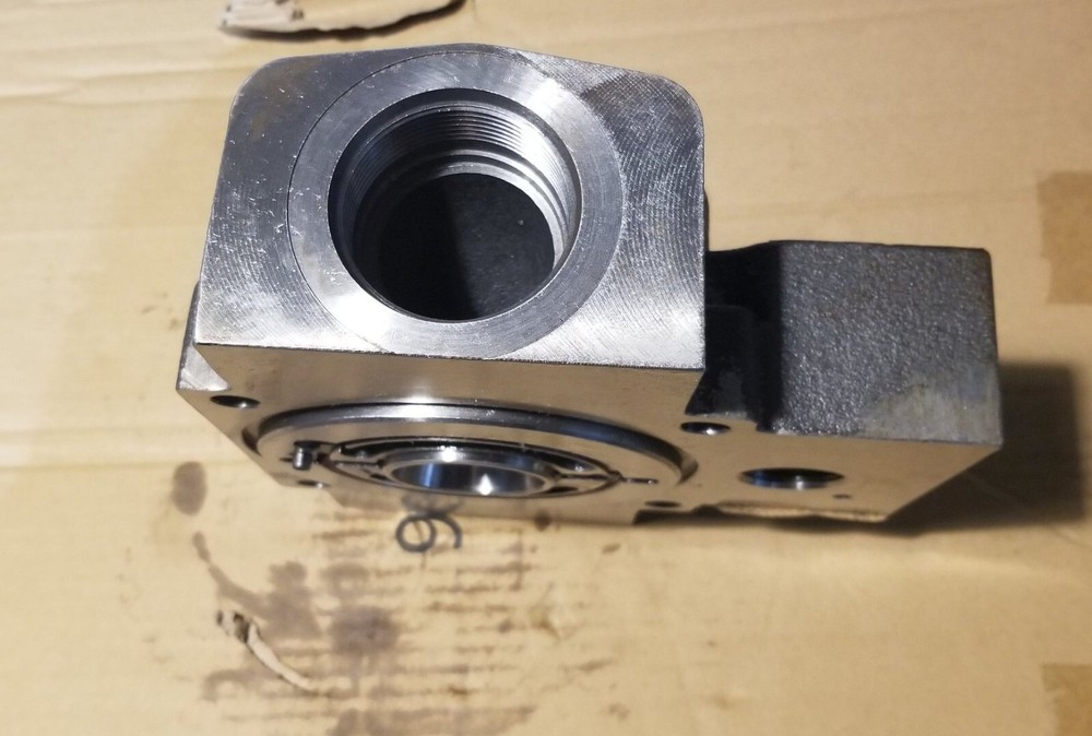 End cap, Sauer Danfoss Series 45 K-frame pump 11056037