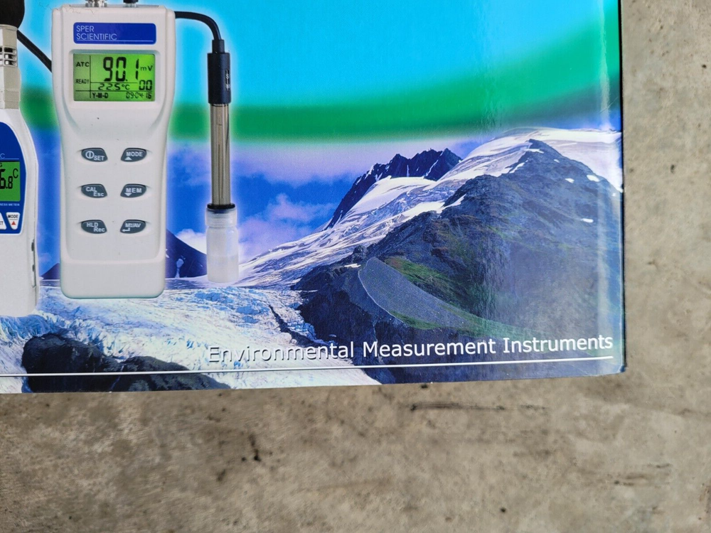 New in Box Sper Scientific 850056 Advanced pH Meter Kit