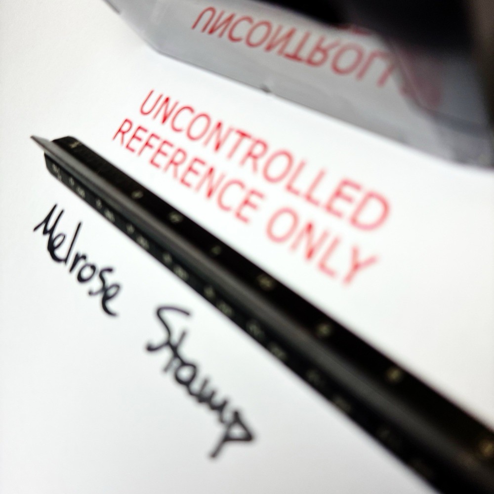 Uncontrolled Reference Only Rubber Stamp Red Ink Self Inking Ideal 4913