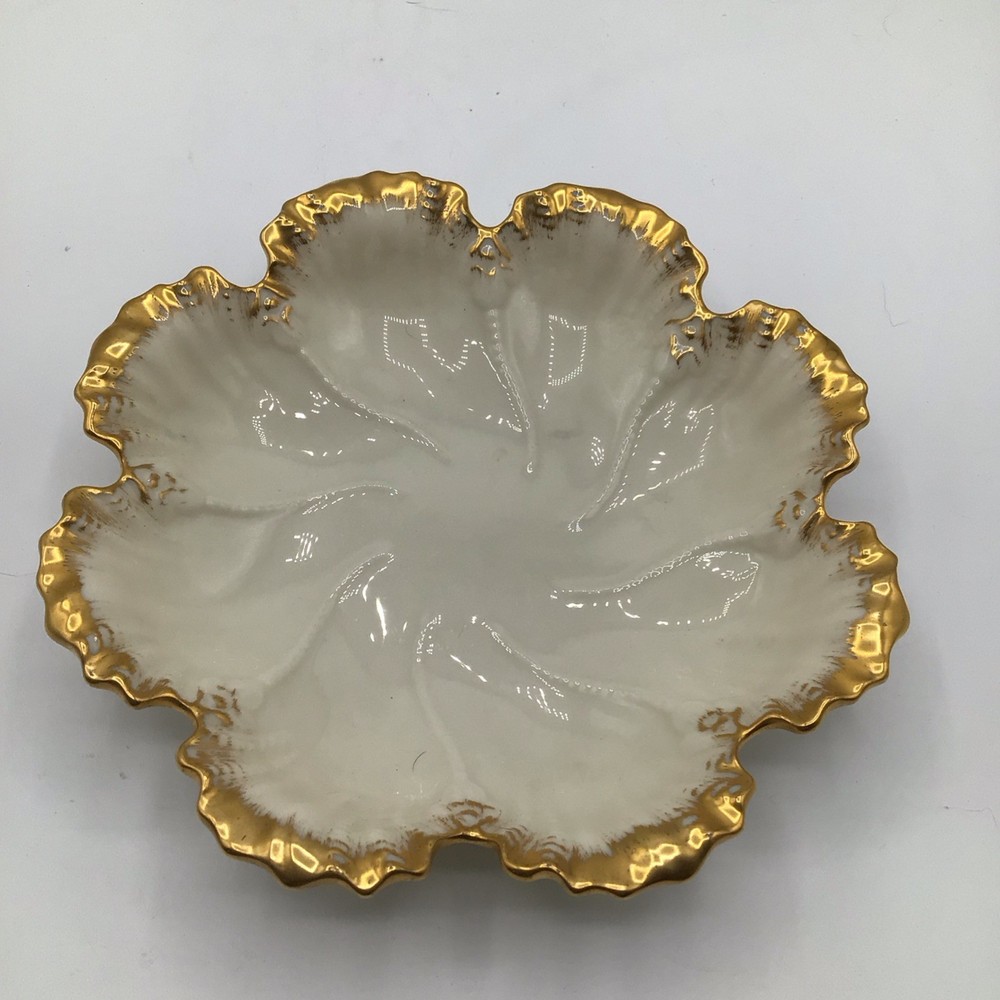 Lenox Oyster Plate Scalloped Gold Edge