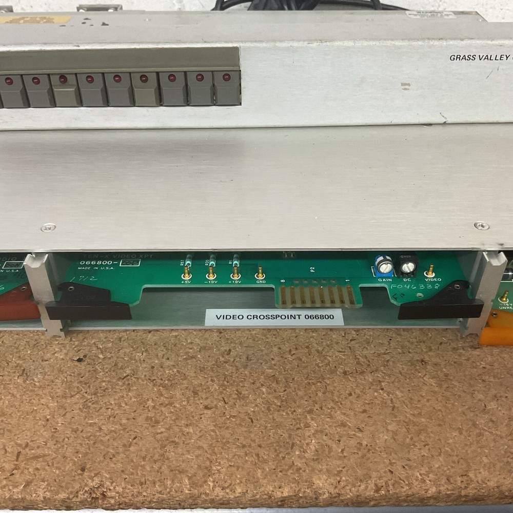 Grass Valley Group Ten X Audio Video Unit (Y2)