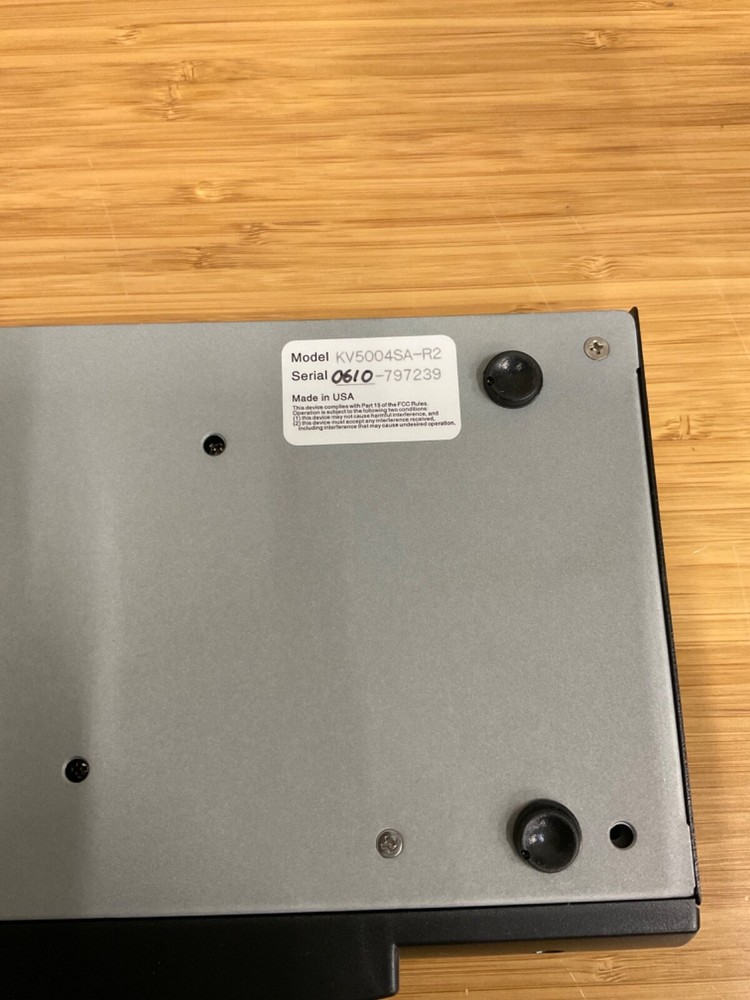 Black Box ServSwitch Ultra KVM Switch Model KV5004SA-R2