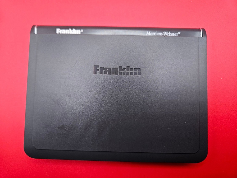 Franklin MWD-1490 Merriam-Webster Dictionary/Thesaurus/5 Language Translator +