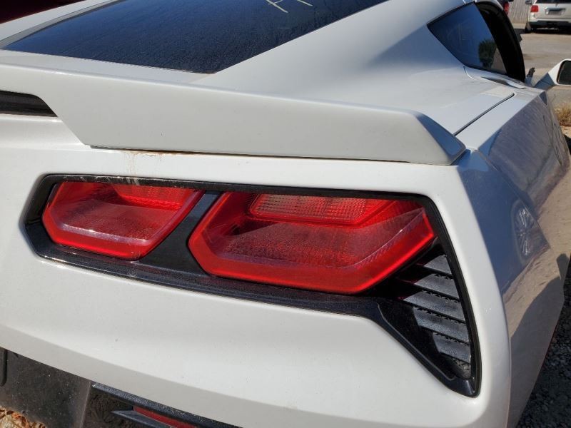 2017 Chevrolet Corvette OEM 23368752 Liftgate Control Module