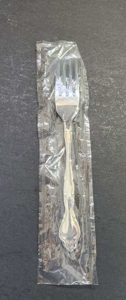 NOS Oneida Community Affection Dinner Fork 7 3/8” Vintage Silver Plated Flatware
