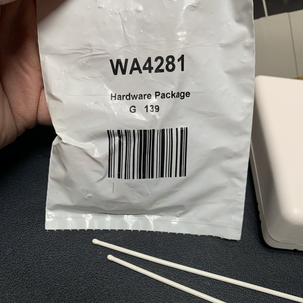 Amemco 588IENM High Security Wireless Receiver & Manual, Hardware.