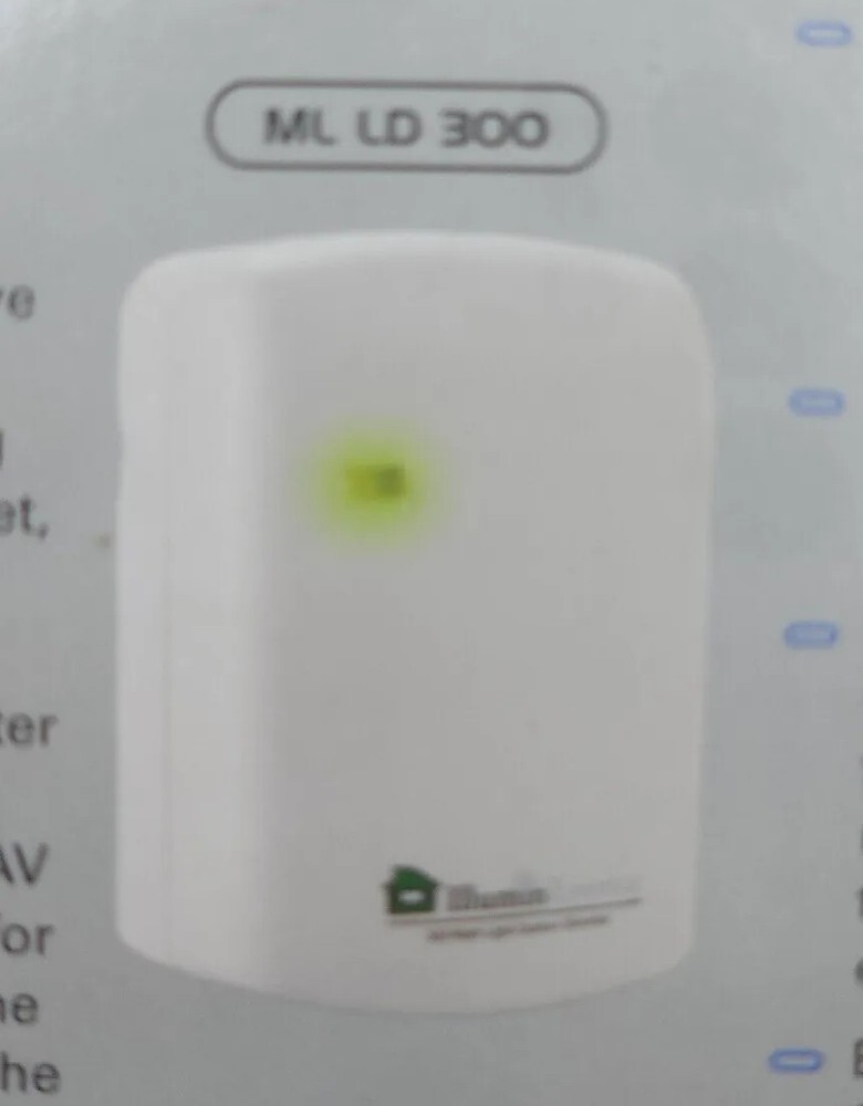 Remote Controlled Wireless Light Station Dimmer 300 Watts ML-LD-300
