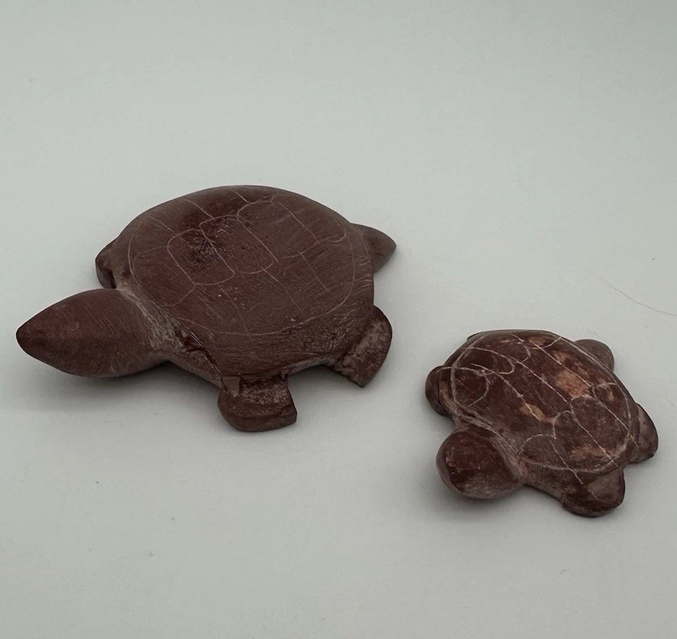 STONE VINTAGE ZUNI INDIAN STONE TURTLES etched + carved - 2” & 1” Turtle Set