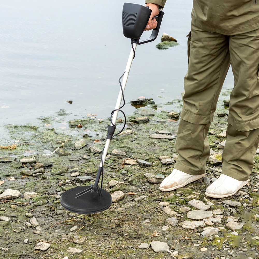 LCD Metal Detector Waterproof Gold Digger Deep Sensitive Hunter Coil Searcher