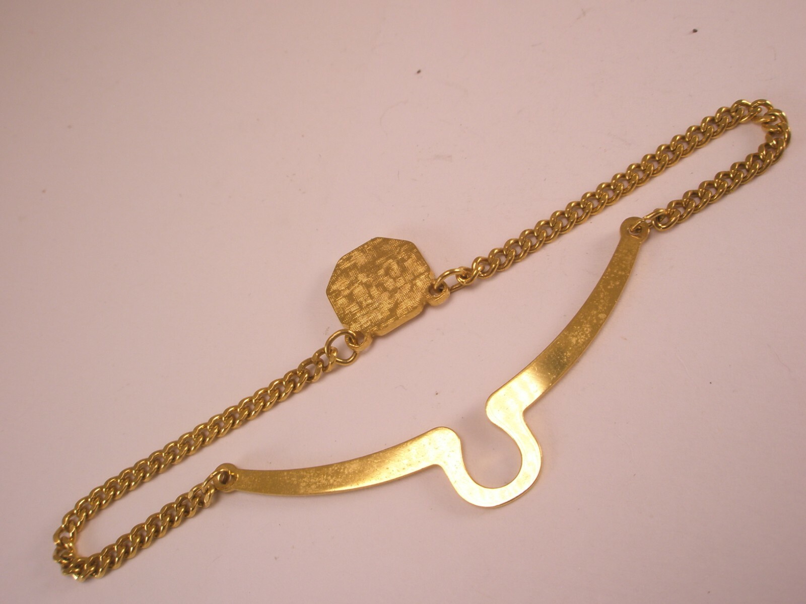 T Initial Monogram Letter Vintage Button Style Tie Bar Clip pb03 tom tim tony ti