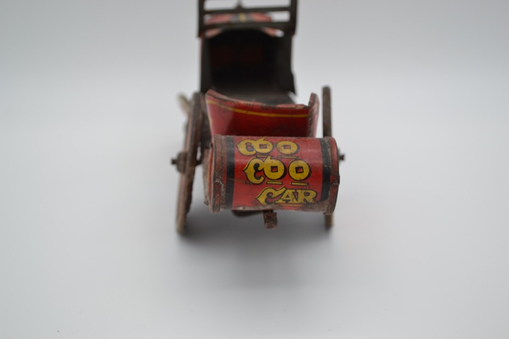 Vintage marx coo coo car missing driver