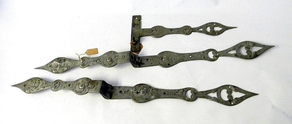 1 Pair Engraved Design 18th Century Offset Strap Hinges & Latch ~17.5" Long~