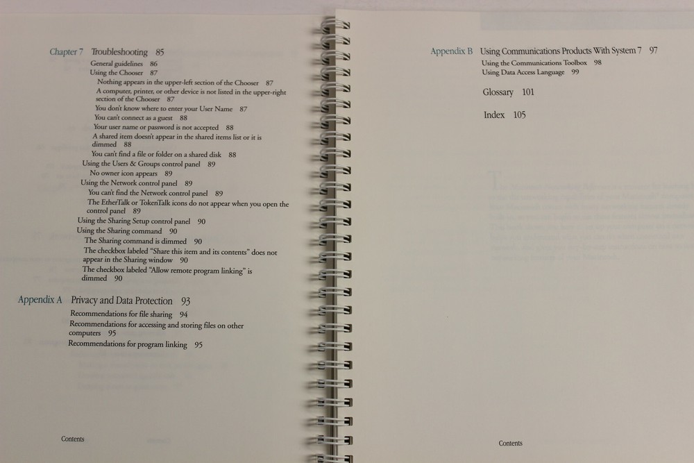 APPLE MACINTOSH NETWORKING REFERENCE SYSTEM 7 MANUAL 030-3936-B