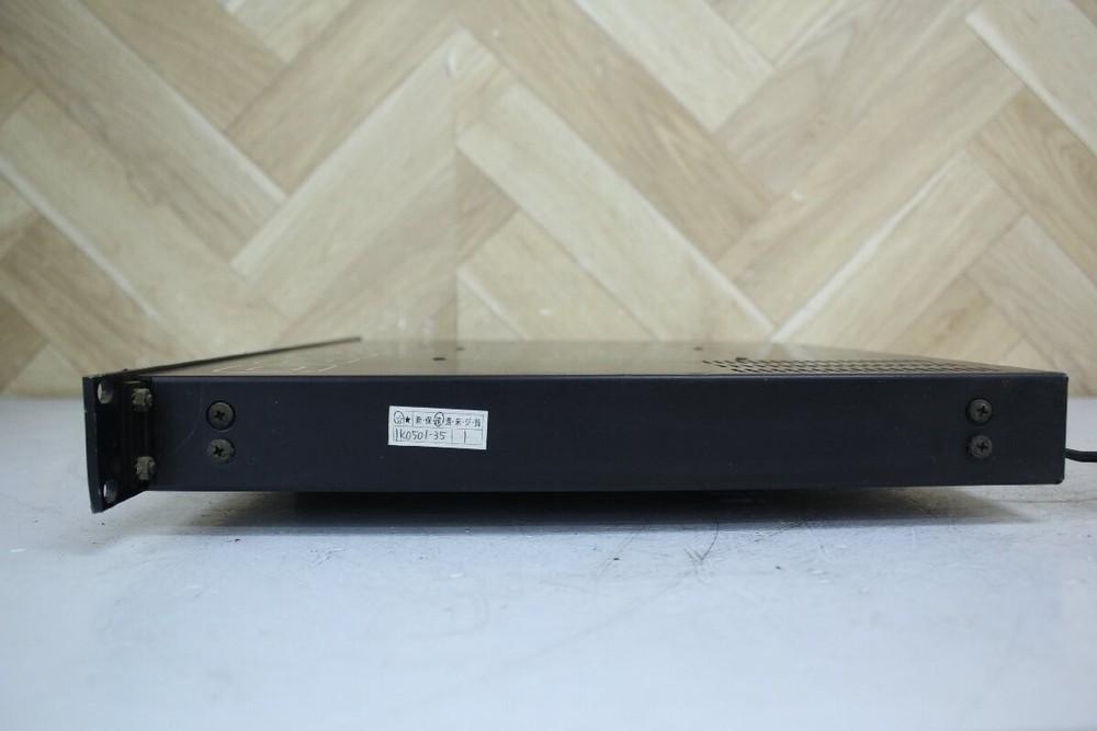 Roland SDE-2000 Digital Delay Rack Effect