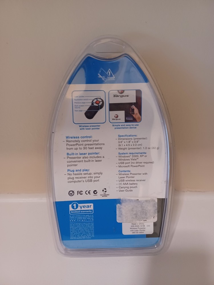 Targus Wireless Presenter with Laser Pointer 30 Ft Range AMP03US New