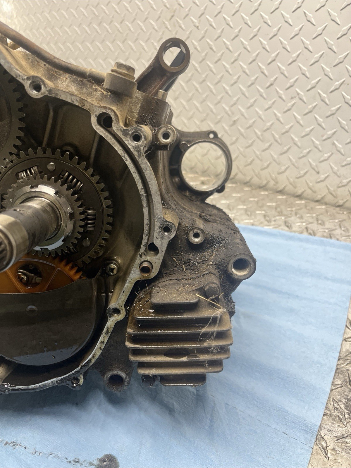 89-04 1993 Bayou 300 2X4 Engine Bottom End Crankcases Crankshaft Transmission