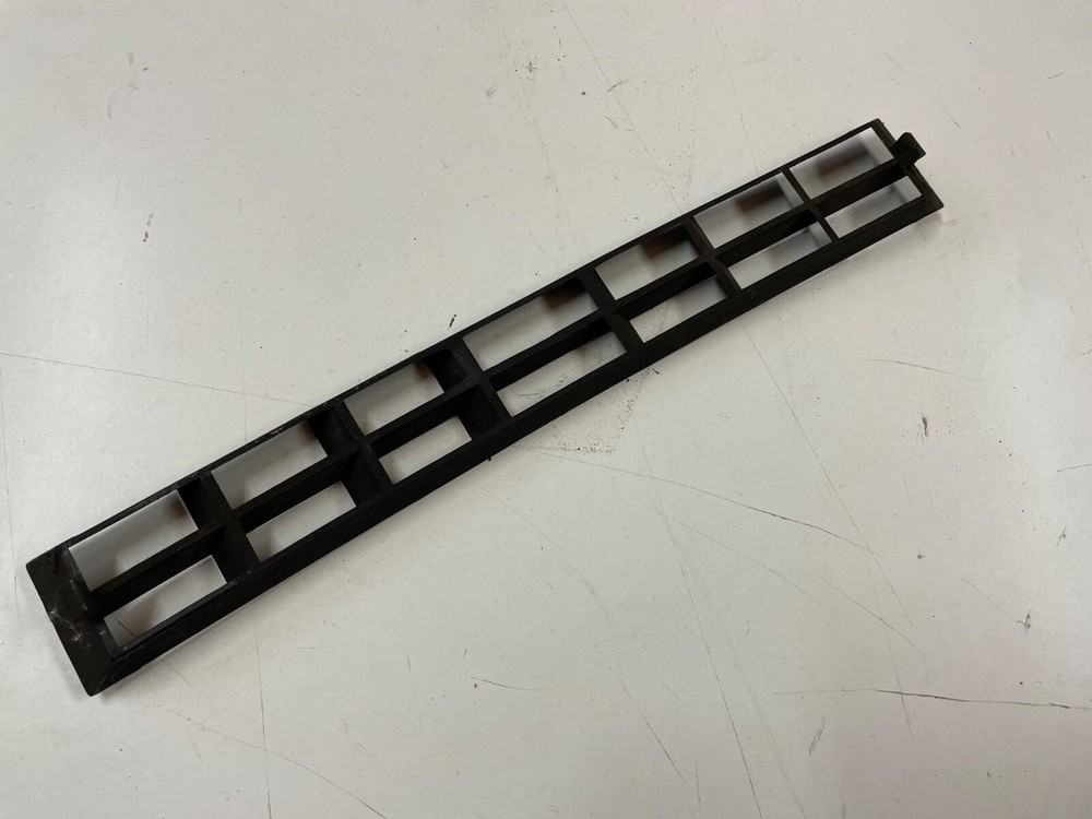 78-82 C3 Corvette Dash Vent - Correct for 78