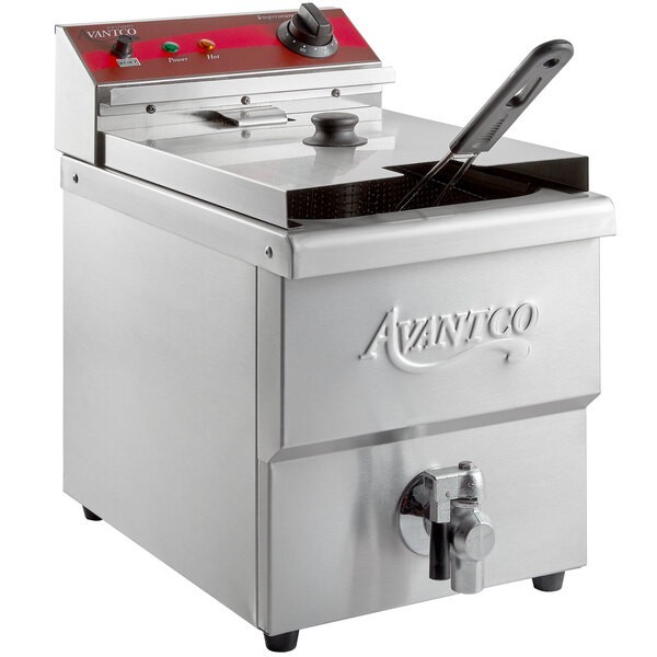 Avantco F200 15 lb. Medium-Duty Electric Countertop Fryer - 208-240V